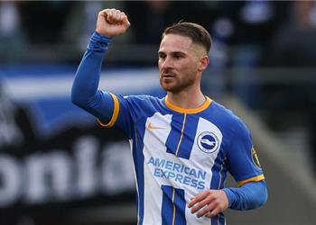 فريق إنجليزي ينافس ليفربول على التعاقد مع ماك أليستر