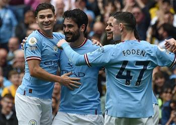 فيديو مانشستر سيتي يحقق فوز ا صعب ا على ليدز بثنائية جوندوجان في الدوري الإنجليزي