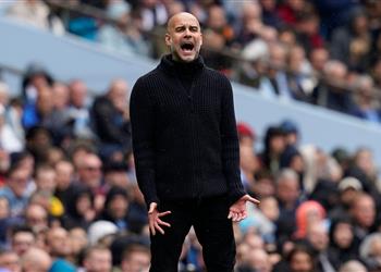 جوارديولا يوضح سبب غضبه من هالاند بعد ركلة جزاء جوندوجان المهدرة أمام ليدز