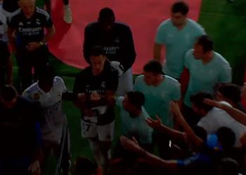 فيديو اشتباكات بين لاعبي ريال مدريد وأوساسونا أمام غرف الملابس