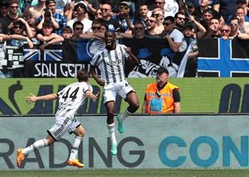 فيديو يوفنتوس يقتنص فوز ا ثمين ا من أتالانتا ويصعد لوصافة الدوري الإيطالي