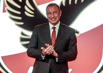 الخطيب يهنئ فريق يد الأهلي على التتويج بـ السوبر الإفريقي أمام الزمالك