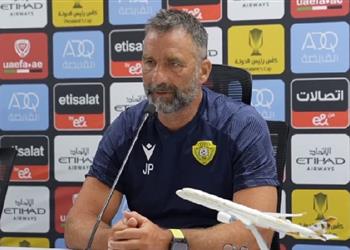 مدرب الوصل الإماراتي يرد على أنباء مفاوضات الزمالك ويتغنى بـ محمد صلاح