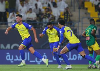 فيديو ألفارو يسجل هدف النصر الأول أمام الخليج