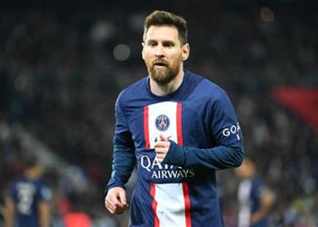 ليكيب عرض الهلال الجديد لـ ميسي خرافي ومقاومة أخيرة من الأرجنتيني