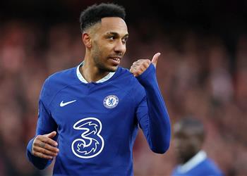 تقارير تشيلسي يخطط لاستغلال أوباميانج واللاعب يتمسك بـ برشلونة