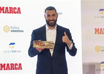 بنزيما يرد على أنباء رحيله عن ريال مدريد وانضمامه إلى اتحاد جدة