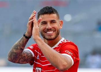 لوكاس هيرنانديز يبلغ بايرن ميونخ بقراره بعد مفاوضات باريس سان جيرمان