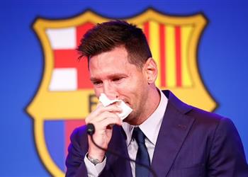 ميسي يرغب في العودة إلى برشلونة وينتظر الضوء الأخضر من رابطة الليجا