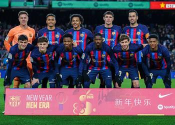 آس من بينهم فاتي برشلونة سيبلغ 3 لاعبين بعدم وجودهم في خطة الموسم المقبل