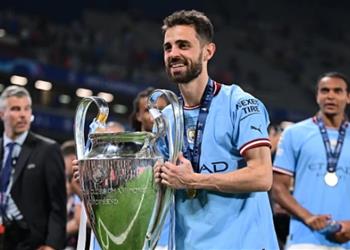 برناردو سيلفا يثير الغموض حول مستقبله مع مانشستر سيتي