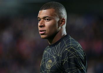 تشويه السمعة ووعود كاذبة أسباب انقلاب مبابي على باريس سان جيرمان ورفض تمديد عقده