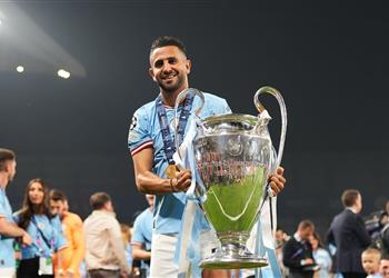 مانشستر سيتي يحسم مستقبل رياض محرز بعد اهتمام أهلي جدة