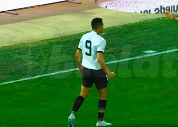 فيديو مصطفى محمد ي سجل هدف منتخب مصر الثاني أمام غينيا