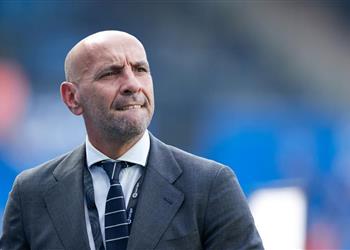 أستون فيلا يعلن تعاقده مع مونشي من إشبيلية