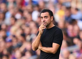 برشلونة يسعى لتحصين لاعبه من باريس سان جيرمان