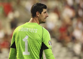 كورتوا يترك معسكر منتخب بلجيكا بسبب لوكاكو