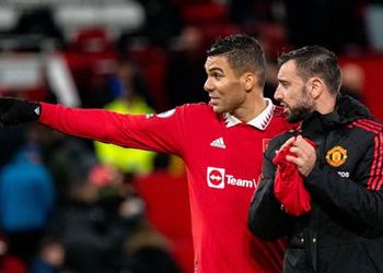 كاسيميرو يكشف عن محادثاته مع برونو فرنانديز ويحث مانشستر يونايتد على حسم تعاقدات جديدة