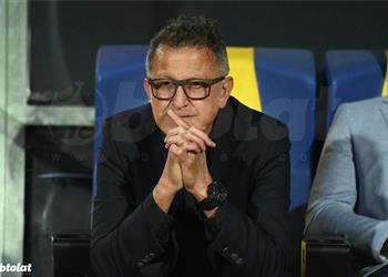 عبد الواحد السيد أوسوريو طلب التعاقد مع صفقتين جديدتين وأسامة نبيه هددنا برحيل نجله