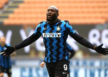 تقارير توضح تطورات مفاوضات الهلال السعودي مع لوكاكو