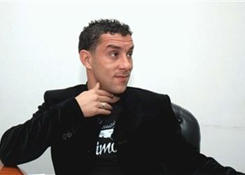 بوجلبان يرد عبر بطولات على أنباء عمله مع الأهلي لاكتشاف مواهب إفريقيا