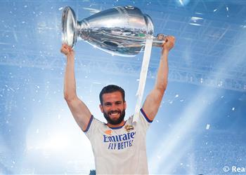 رسمي ا ريال مدريد ي علن تمديد عقد ناتشو