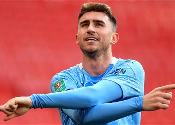 لابورت يرفض مغادرة مانشستر سيتي إلى ناد إنجليزي