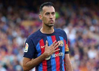 لمزاملة ميسي مجدد ا رسمي ا إنتر ميامي يعلن تعاقده مع بوسكيتس