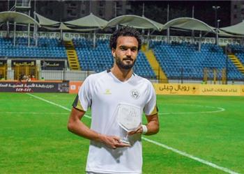 أحمد أيوب يرد على أنباء مفاوضات الأهلي لضم مصطفى زيكو