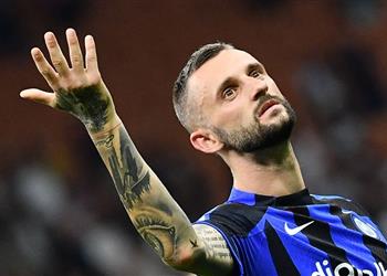 وسط ترقب برشلونة تعثر صفقة انتقال بروزوفيتش إلى النصر السعودي