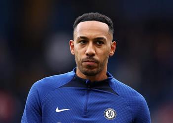 تشيلسي يرد على عرض جالطة سراي لضم أوباميانج