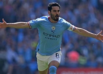 فيديو في الثانية 13 جوندوجان يسجل هدف مانشستر سيتي الأول أمام مانشستر يونايتد