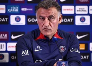 الشرطة الفرنسية تحتجز مدرب باريس سان جيرمان ونجله