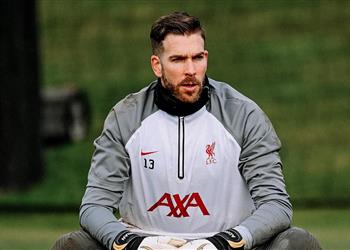 رسمي ا ليفربول يعلن تجديد عقد أدريان