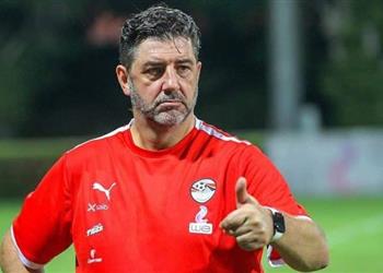 فيتوريا يعقد مؤتمر ا صحفي ا للإعلان عن تفاصيل معسكر منتخب مصر