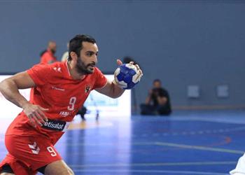 إسلام حسن لاعب يد الأهلي يعلن رحيله عن القلعة الحمراء ويوجه رسالة للجماهير