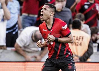 سبورت تكشف عن رد فعل فيتور روكي بعد حسم انتقاله إلى برشلونة