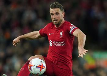 ديلي ميل توضح موقف هندرسون من مغادرة ليفربول إلى الاتفاق السعودي