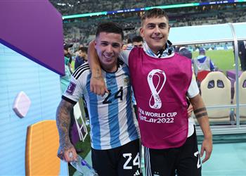 إنزو فرنانديز ي حفز ديبالا على الانتقال إلى تشيلسي