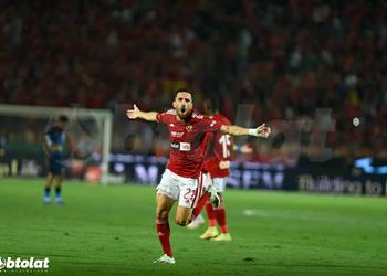 فيديو علي معلول يسجل هدف الأهلي الثالث أمام الزمالك