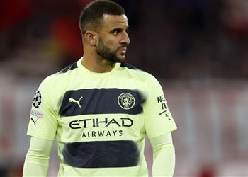 محاولة جديدة من مانشستر سيتي لمنع رحيل ووكر إلى بايرن ميونخ