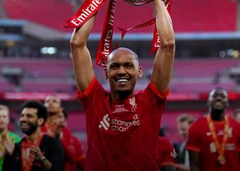 لاعب عربي أبرزهم 4 أسماء على طاولة ليفربول لخلافة فابينيو