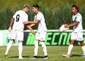 ساسولو يفوز 22 0 ضد فريق إيطالي في مباراة ودية