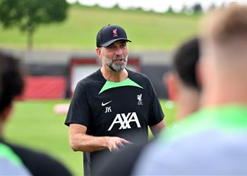 ليفربول يواصل المحادثات مع لاعبه لبحث خطوة الرحيل إلى الدوري السعودي