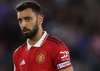 برونو فرنانديز يرد على عروض الدوري السعودي