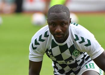 الإصابات تلاحقه في كل مكان فيردر بريمن يعلن غياب كيتا عن بداية الموسم