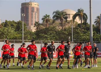 مران الأهلي كولر يحاضر اللاعبين وانتظام مروان عطية استعداد ا لمواجهة حرس الحدود