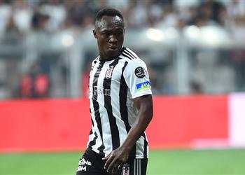 بشكتاش يرد عبر بطولات على أنباء عرض الأهلي الجديد لضم موليكا