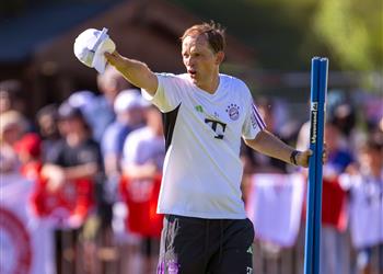 توخيل يعلن إصابة لاعب بايرن ميونخ في الركبة