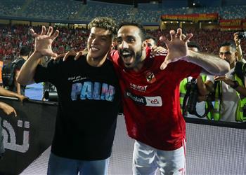 فيديو في أول ظهور إمام عاشور يحتفل بلقب الدوري المصري مع لاعبي الأهلي